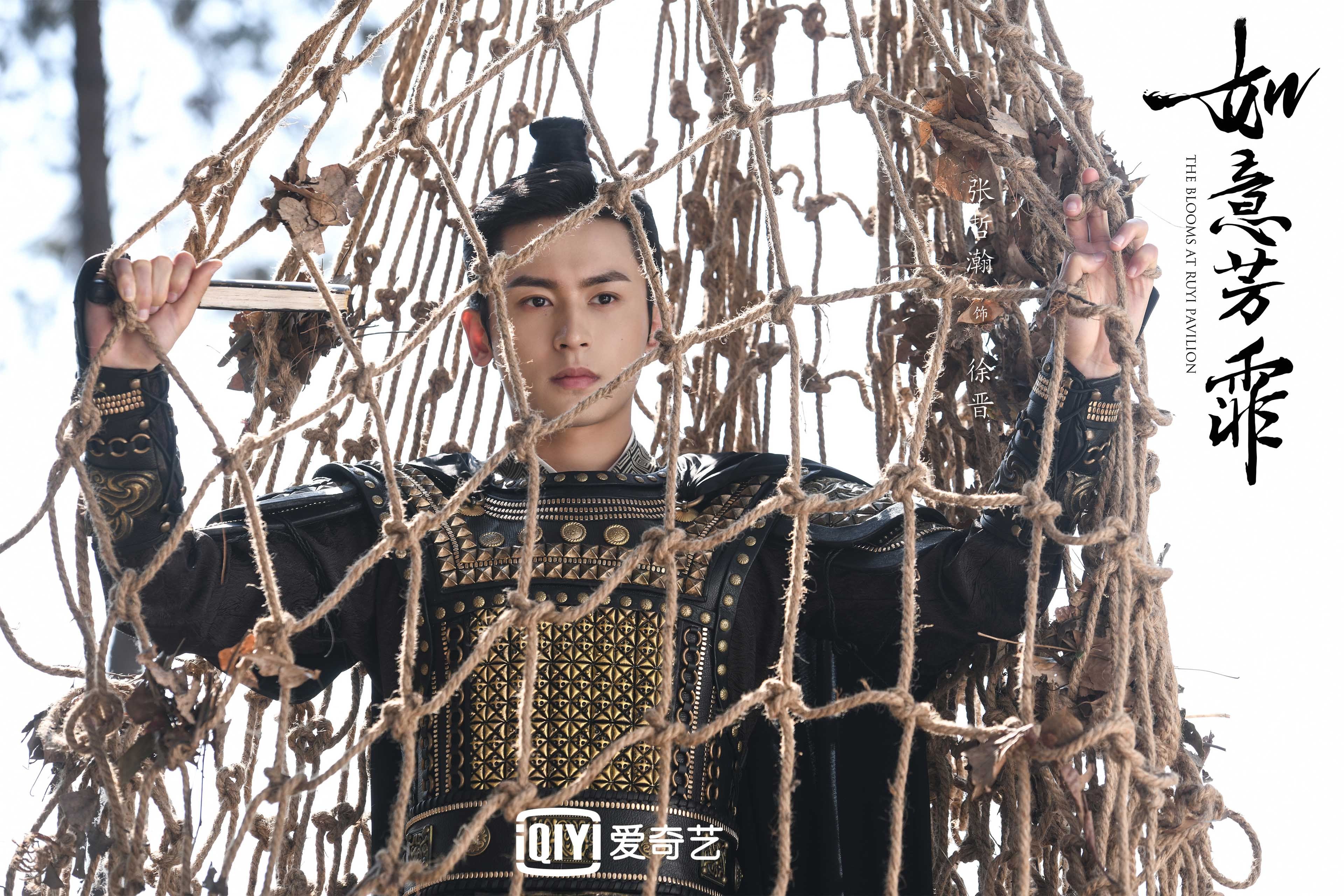 【赛季亮点】球队X实现三连胜势如破竹,三队赛制